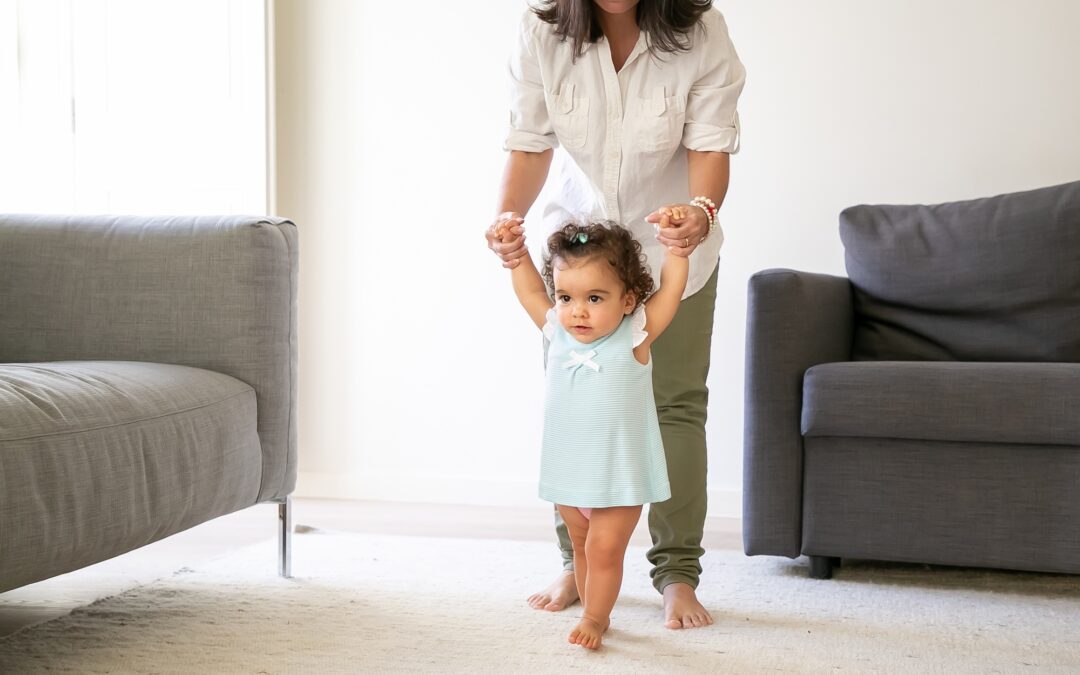 When do children walk, is there a delay?